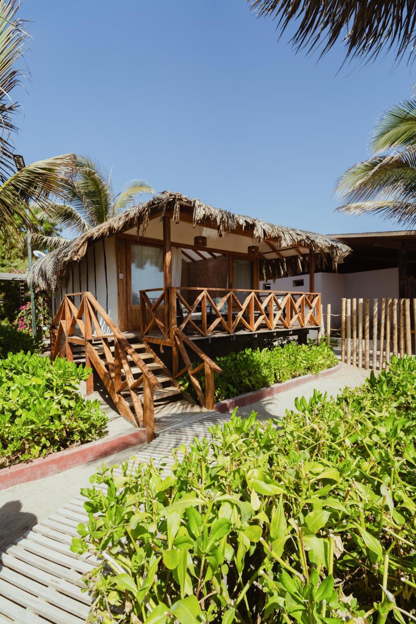 Hotel El Refugio De Vichayito Exterior foto